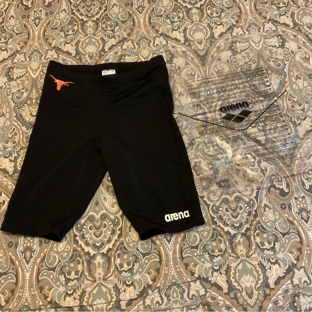 NWOT Arena U Texas Longhorns Board Jammer Sz 32